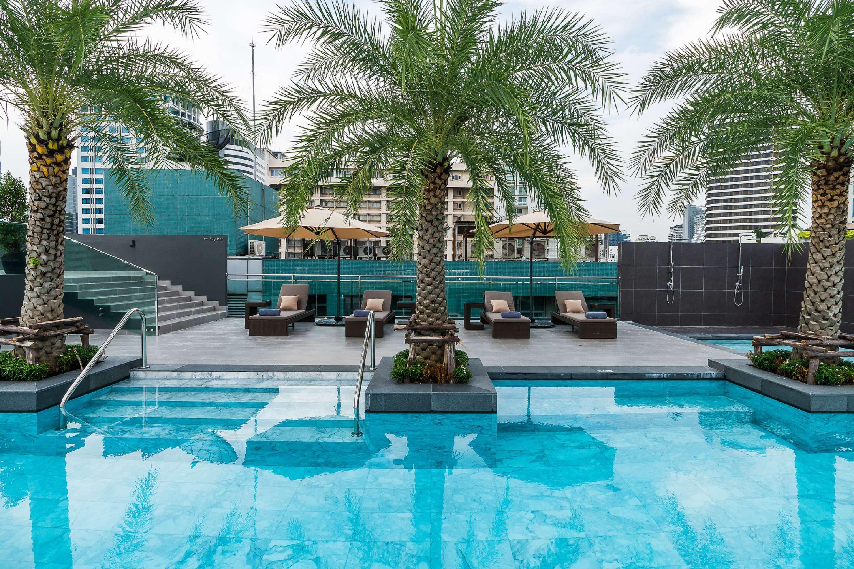 Surestay By Western Sukhumvit 2 Отель Бангкок