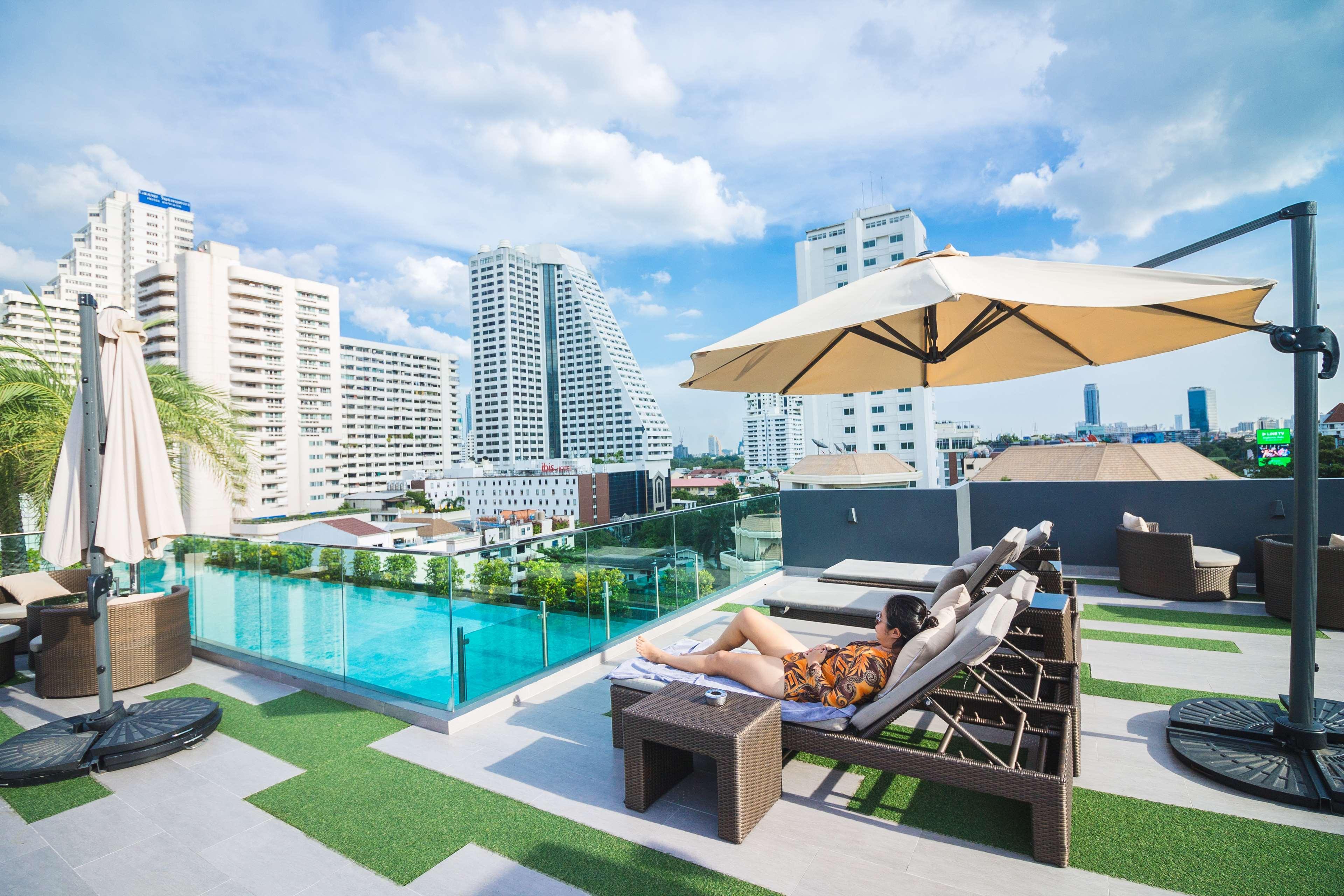 Отель Surestay By Western Sukhumvit 2